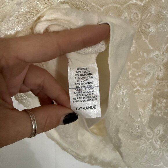 Vintage One West Women's Ivory Short Sleeve Lacey Blouse Sz XL Made In USA - Picture 5 of 8